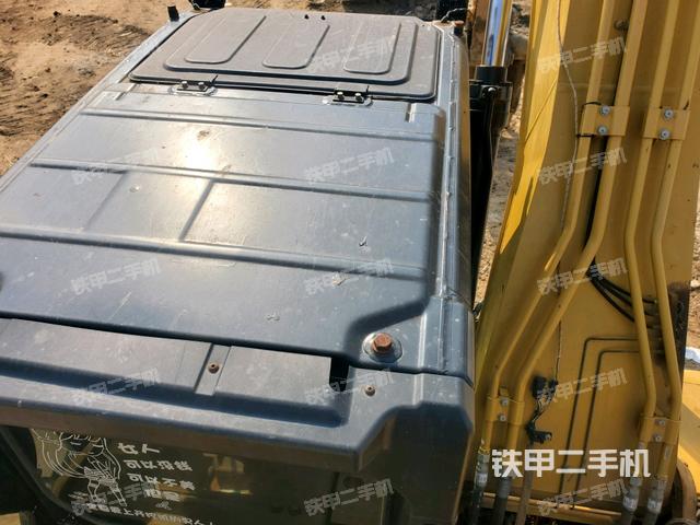 左后方玻璃角标（驾驶室部分）