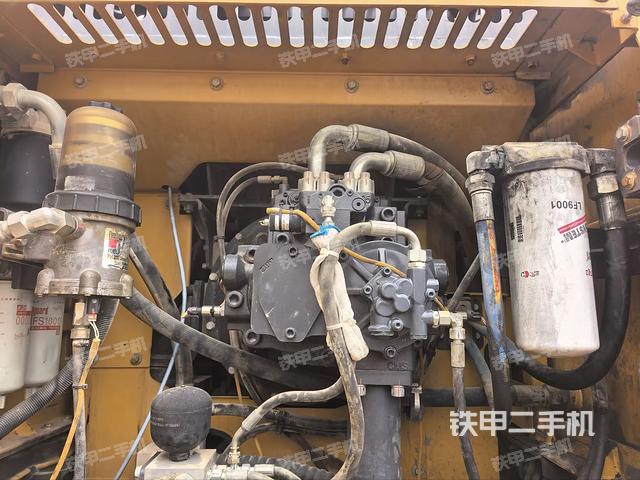 液压泵室（大件舱室）