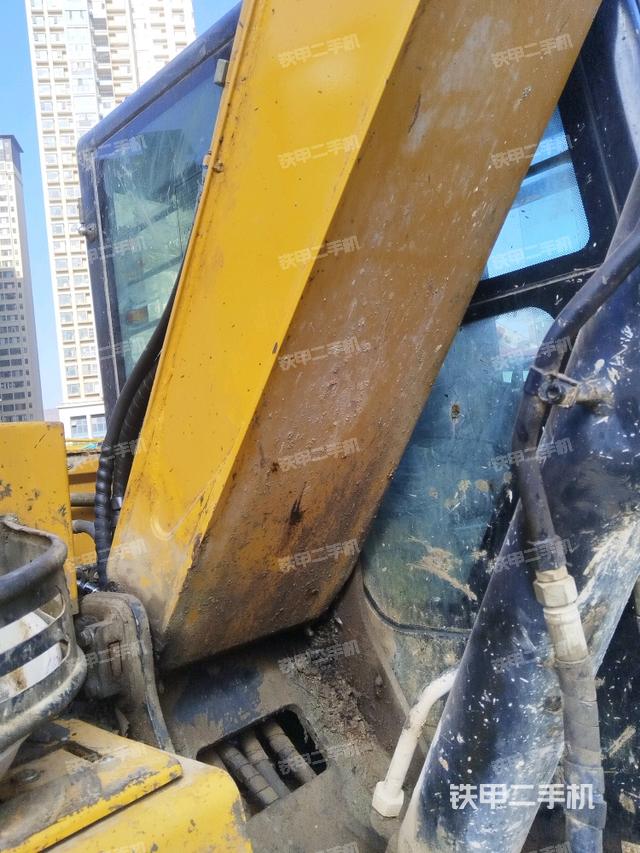 大臂根部 斜（工作和回转装置）