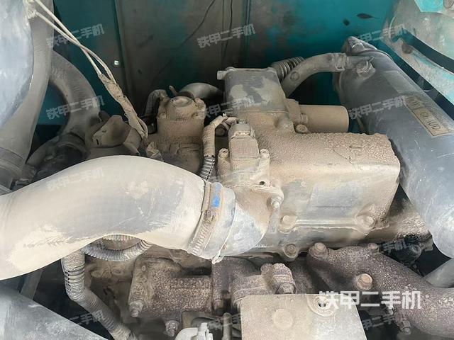 发动机整体俯视（整机外观）