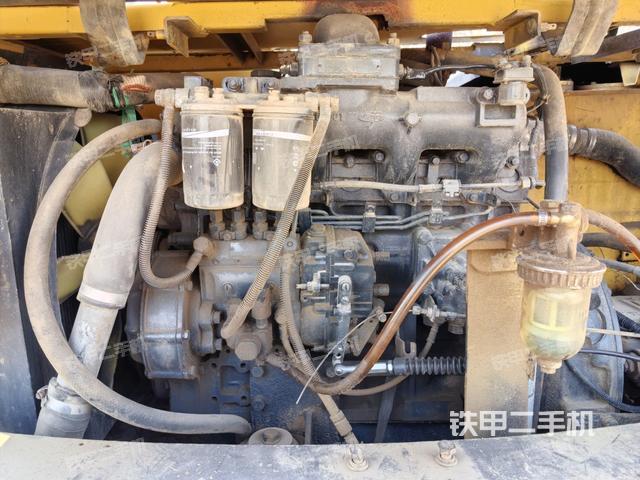 发动机整体俯视（整机外观）