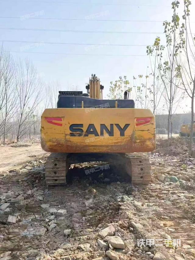 駕駛室頂部（整機(jī)外觀）