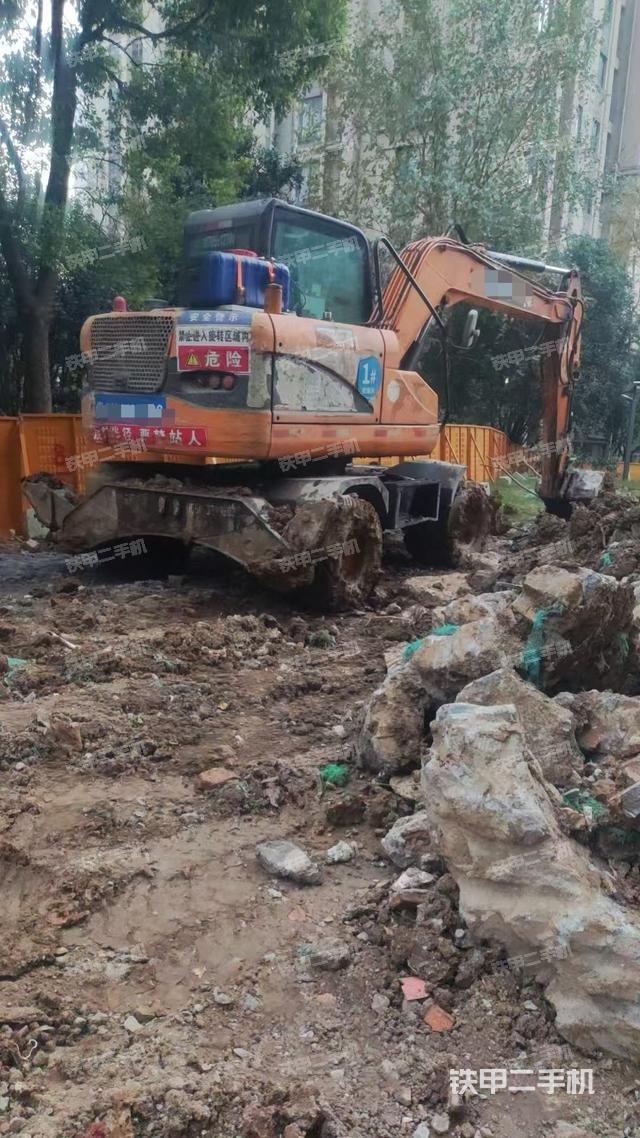 整机右后45°（整机外观）