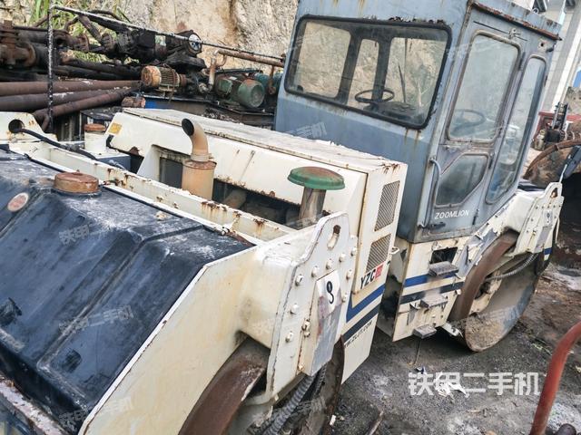 右后45°（壓路機整機外觀）