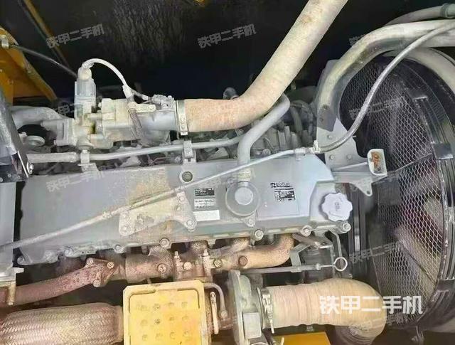 發(fā)動(dòng)機(jī)整體俯視（整機(jī)外觀）