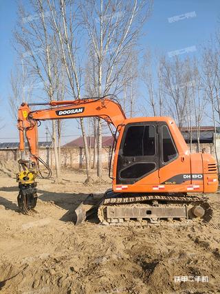 斗山DH80G挖掘机
