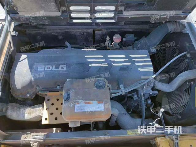 發(fā)動(dòng)機(jī)整體俯視（整機(jī)外觀(guān)）