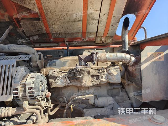 发动机整体俯视（整机外观）