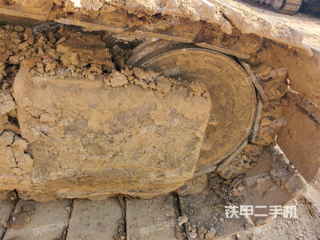 左驱动轮（行走机构）