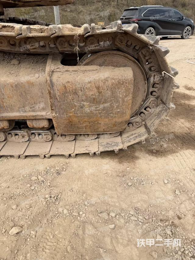 左侧行走马达盖板（行走机构）