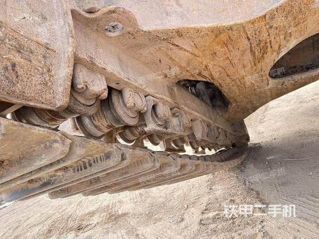 左导向轮（行走机构）