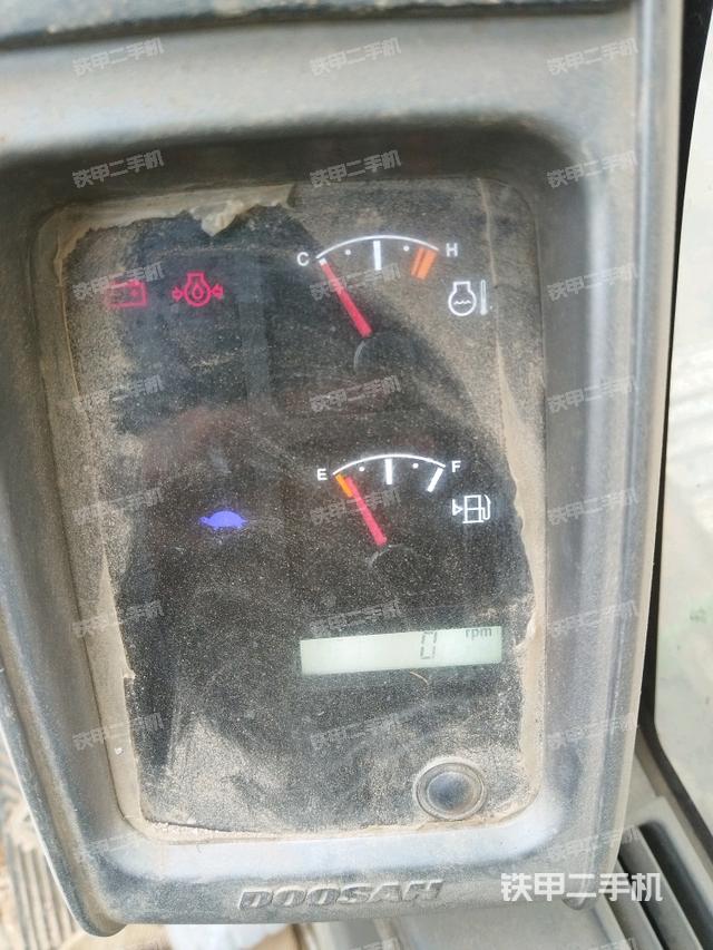 显示屏 （驾驶室部分）