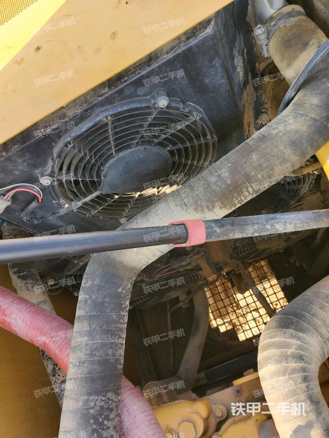 水箱+风扇特写（上车部件）