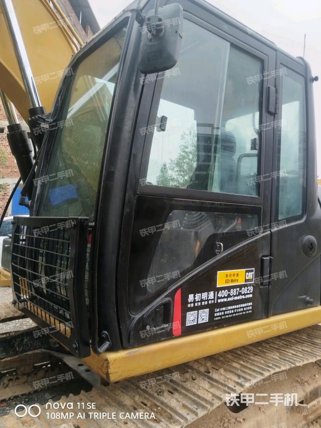 驾驶室左前45度（驾驶室部分）