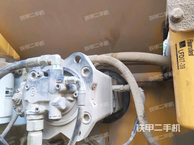 液壓泵斜45?左（大件艙室）