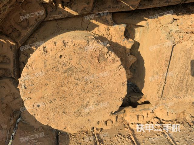 右侧行走马达盖板（行走机构）