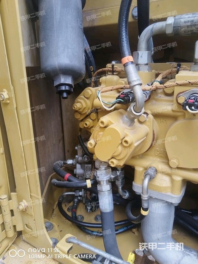 液压泵斜45 右（大件舱室）