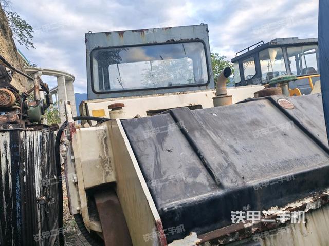 右前45°（壓路機整機外觀）