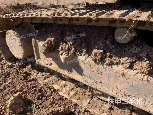 单侧履带整体（整机外观）