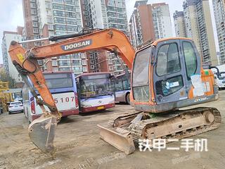 斗山DX75-9C挖掘机