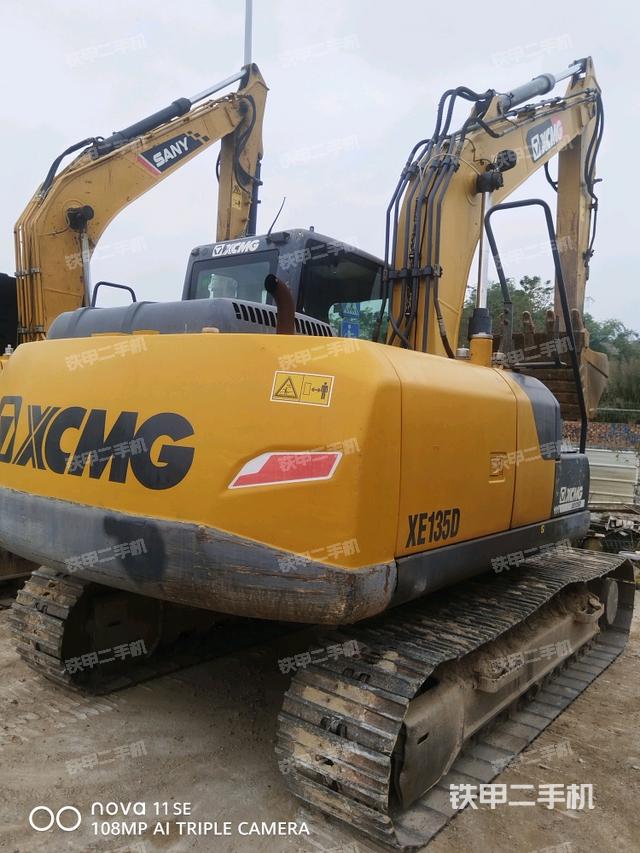 整机右后45°（整机外观）