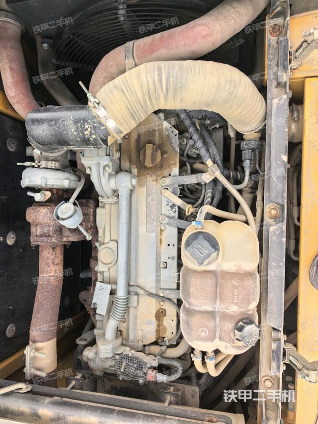 發(fā)動(dòng)機(jī)整體俯視（整機(jī)外觀）