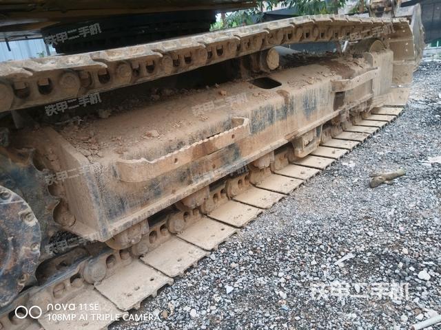 左驱动轮（行走机构）