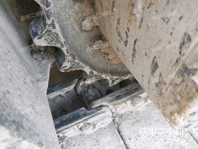 右側(cè)行走馬達蓋板（行走機構(gòu)）