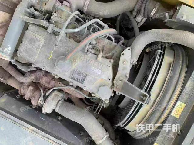 发动机整体俯视（整机外观）