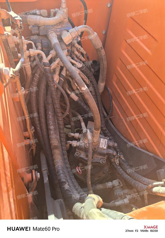 整機右后45°（整機外觀）