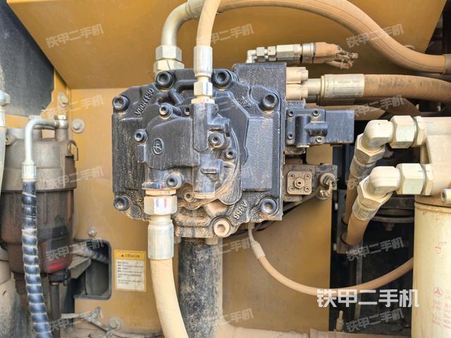 液压泵室（大件舱室）