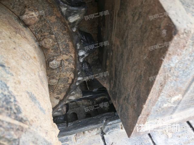 左側(cè)行走馬達蓋板（行走機構(gòu)）