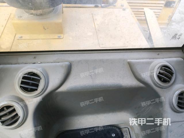 駕駛室左后45度（駕駛室部分）