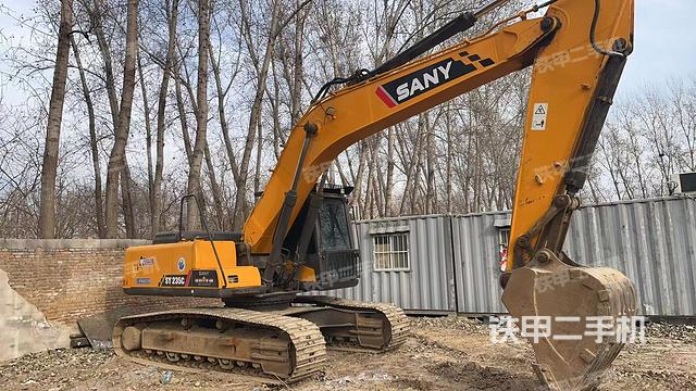 整机右后45°（整机外观）