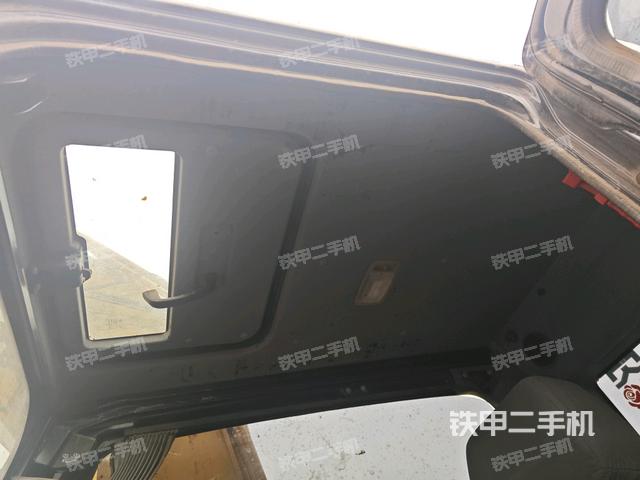 顶棚整体（驾驶室部分）