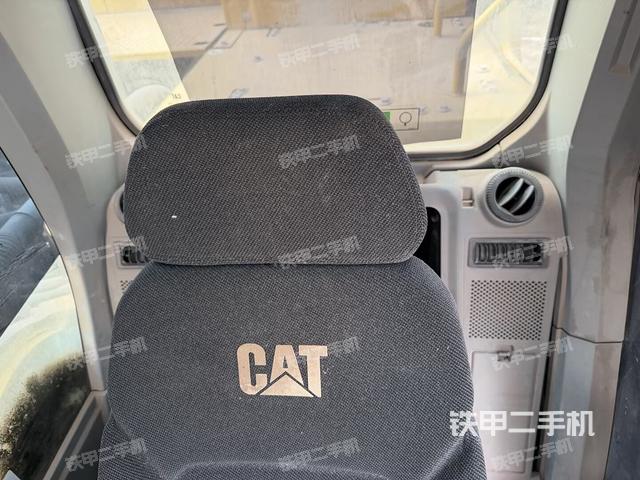 座椅后部（驾驶室部分）