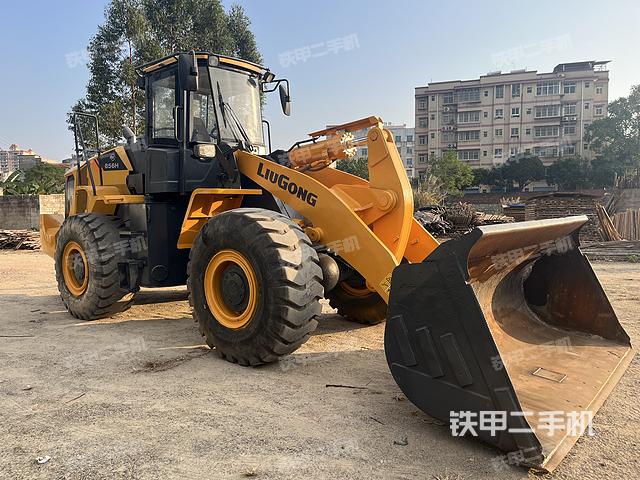 工作裝置整體（整機(jī)外觀及大件）