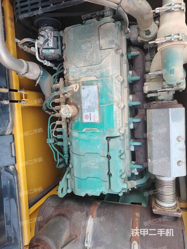 發(fā)動機(jī)整體俯視（整機(jī)外觀）