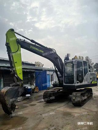 二手中联重科 ZE135G国四 挖掘机转让出售