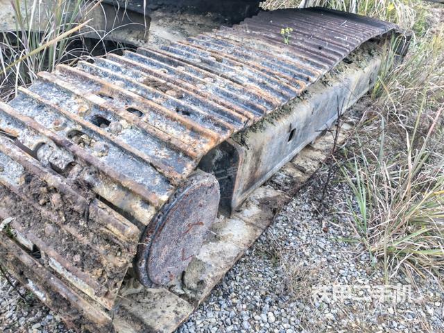 右側(cè)履帶整體（行走機(jī)構(gòu)）