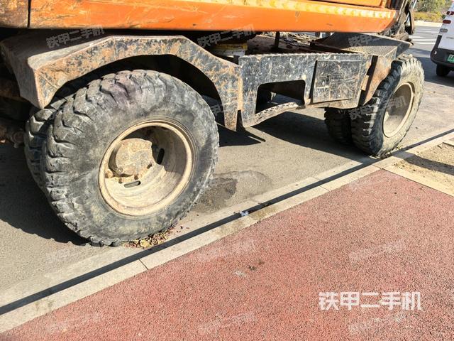 右側(cè)履帶整體（行走機(jī)構(gòu)）