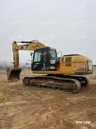 卡特彼勒323D2L挖掘機(jī)實(shí)拍圖片