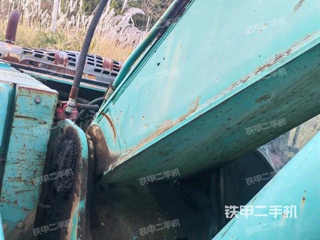 大臂根部?斜視（工作和回轉(zhuǎn)裝置）