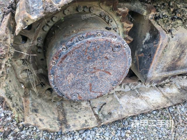 右驅(qū)動(dòng)輪（行走機(jī)構(gòu)）