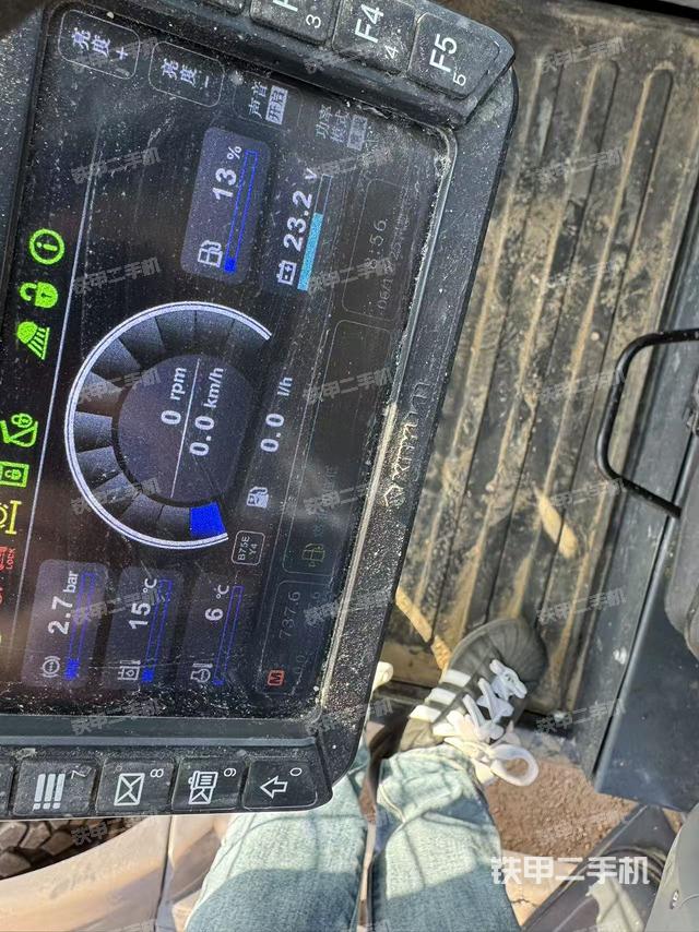 顯示屏?（駕駛室部分）