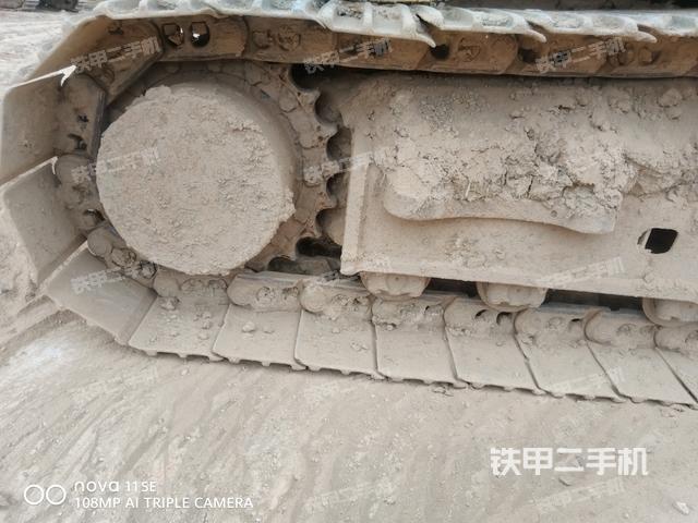 右側(cè)行走馬達(dá)蓋板（行走機(jī)構(gòu)）