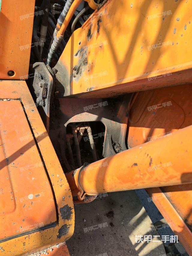 大臂根部?斜視（工作和回轉(zhuǎn)裝置）