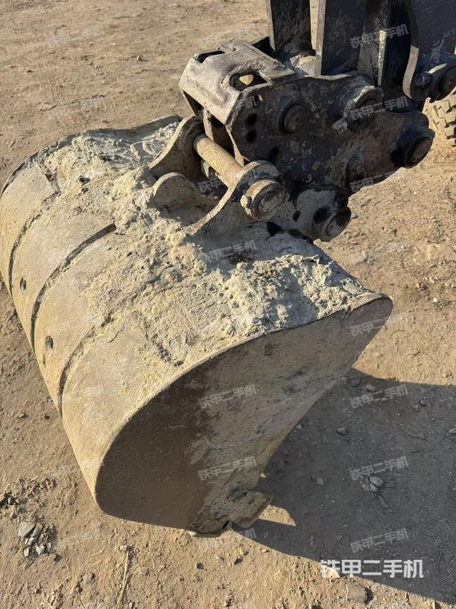 鏟斗45度（工作和回轉(zhuǎn)裝置）