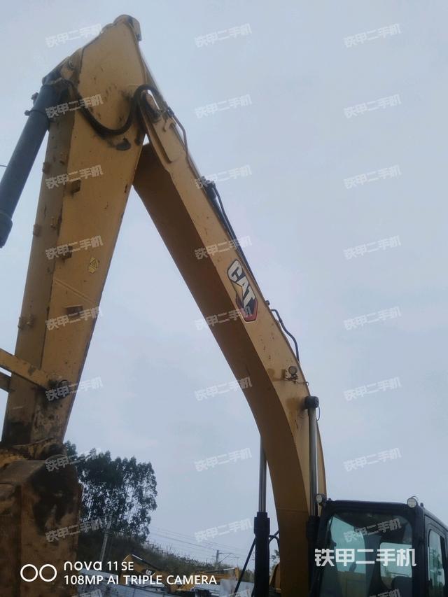 小臂整體右前（工作和回轉(zhuǎn)裝置）