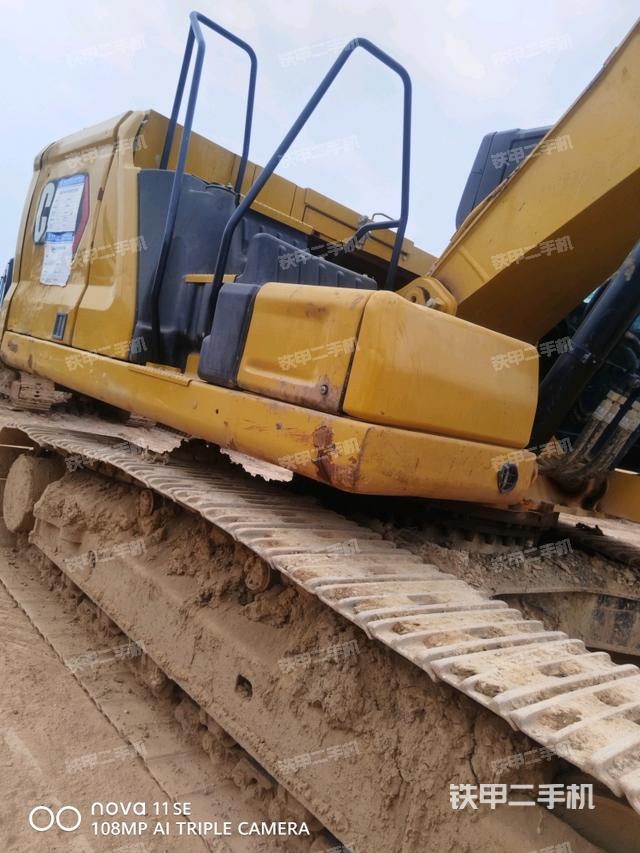 駕駛室頂部俯視（上車部件）